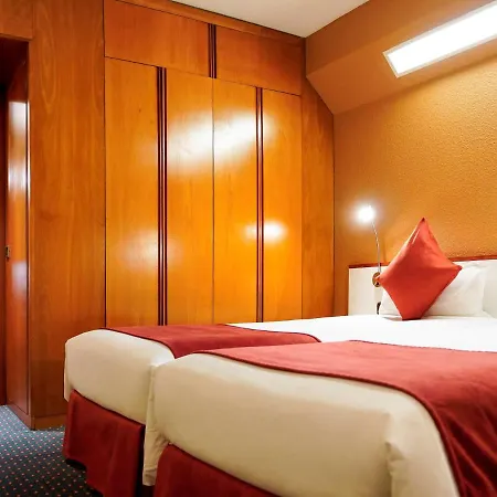 Mercure 4* 안도라라베야