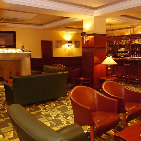 호텔 Mercure 4*