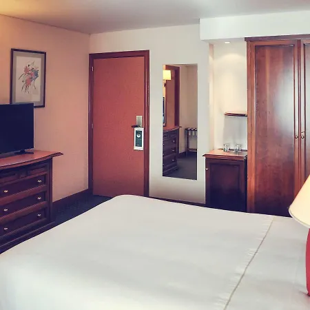 Mercure 호텔 4*
