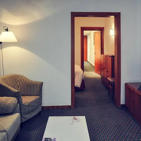 호텔 Mercure 4*